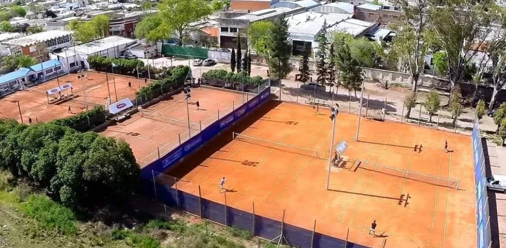 Club Ferroviario Tenis